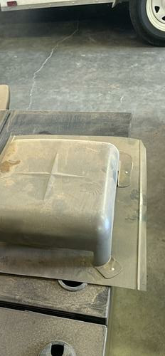 8 in Brown Turtle Vent
