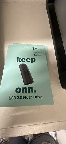 onn. USB flash drive — listed new