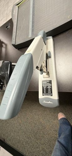 Swingline Heavy-Duty Stapler