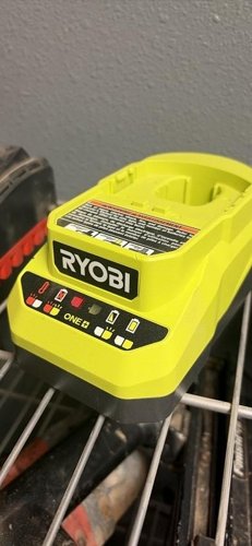 Ryobi ONE+ Charger