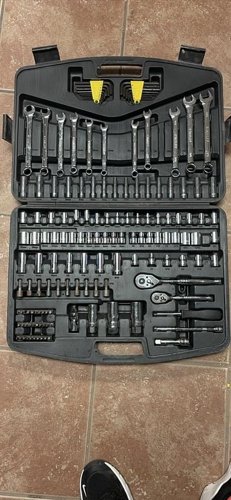 Stanley 145-Piece Mechanics Tool Set